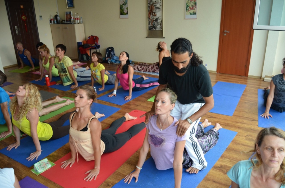 Курсы инструктора йоги