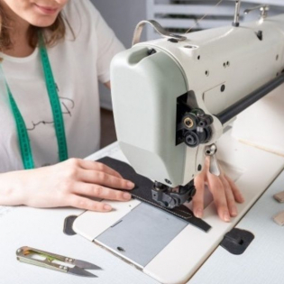 Дизайн-экскурсия в швейную мастерскую: секреты пошива дизайнерских изделий на заказ