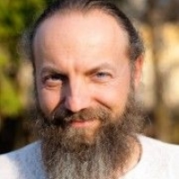 Анатолий Апасов