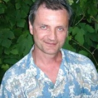 Владимир Майков