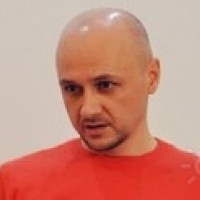 Влад Казанцев