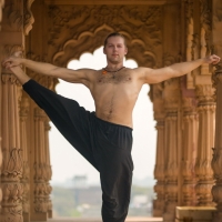 Ишвара-йога с Игорем Пантюшевым. Индия, Гоа, Арамболь.
