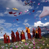 Путешествие в Тибет Паломничество по Местам Силы и Кора вокруг Кайлаша в Полнолуние! с Евгением Снежкиным и тибетским Ламой Кхьянце. С 18 августа по 4 сентября