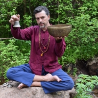 Гималайский вибро-акустический массаж поющими Тибетскими Чашами