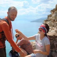 Йога-каникулы в Крыму. Отдых и йога у моря с клубом «Ом»