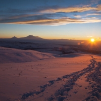Зимнее Солнцестояние на Трансформационном Приключенческом Туре в Армению: "Все включено."