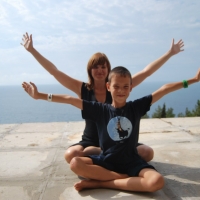 Курсы обучения детской йоге в Крыму