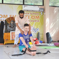 Весенний 200-часовой сертификационный курс обчения по программе международного Йога Альянса