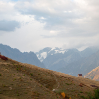 Йога-тур с Глебом Мазаемым в горах Грузию