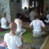 Обучение медитациям с индийским мастером Майтрейей