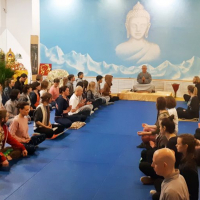 Большая Чань-медитация в Школе цигун и кунг-фу Шаолиня Мастера Ши Янбина