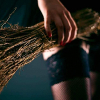 Ведьмина страсть: онлайн-лекция о магии и сексуальности