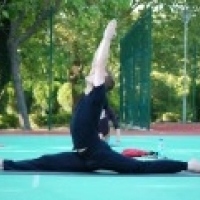 Хатха-йога с Дмитрием Плотниковым