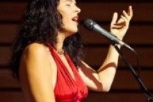 Семинар австралийской певицы Перукуа (Peruquois) Голос Сокровенной Женственности