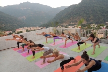 Йога тур в Ришикеш, Индия | Курс подготовки преподавателей 200 часов, сертификат