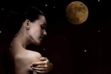 Женские лунные практики: трансформация