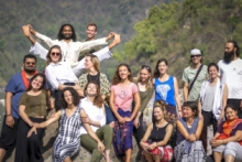 Весенний 200-часовой сертификационный курс обчения по программе международного Йога Альянса
