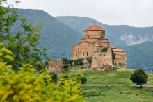 Йога-тур в Грузию. Тбилиси и Саирме