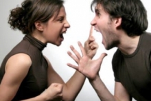 Как не разрушить отношения ссорами, но и не держать все в себе
