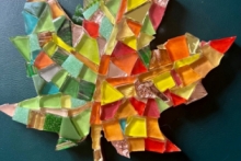 Мозаика из цветного стекла на формах